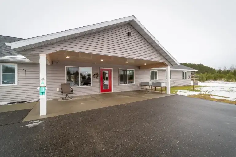 D&D Caring Hearts exterior